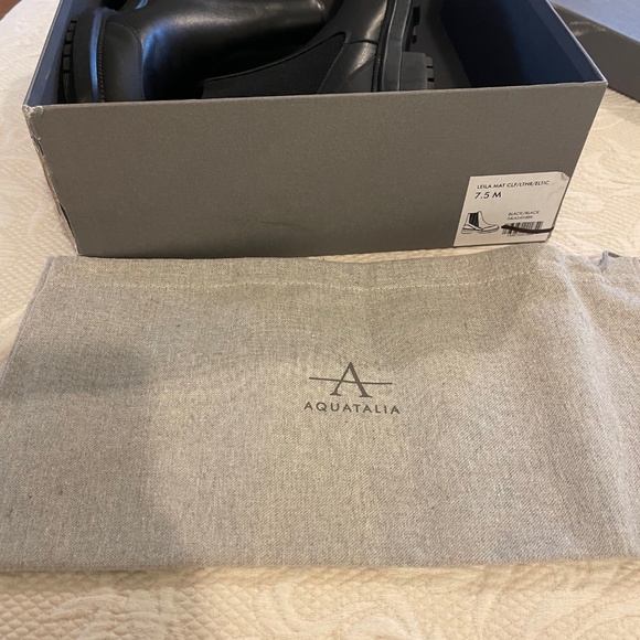 NWB Aquatalia Black Bootie (Leila) size 7.5 - Picture 8 of 14